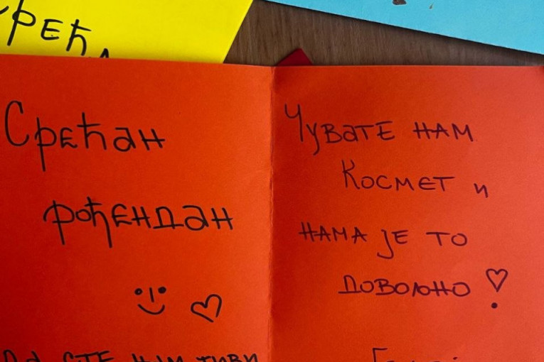 Rođendanske čestitke predsedniku Vučiću