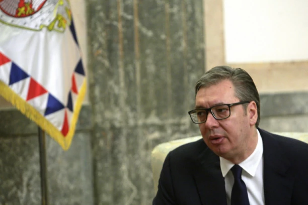 "VEOMA CENIM ŠTO STE BILI SA NAMA..." Još čestitki i poštovanja stiglo na adresu predsednika Aleksandra Vučiča!