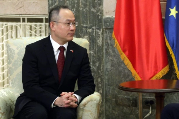 SRBIJA I KINA SU ČELIČNI PRIJATELJI! Kineski ambasador Li Ming: Kina spremna da sa bratskom Srbijom ulaže napore za očuvanje svetskog mira (VIDEO)