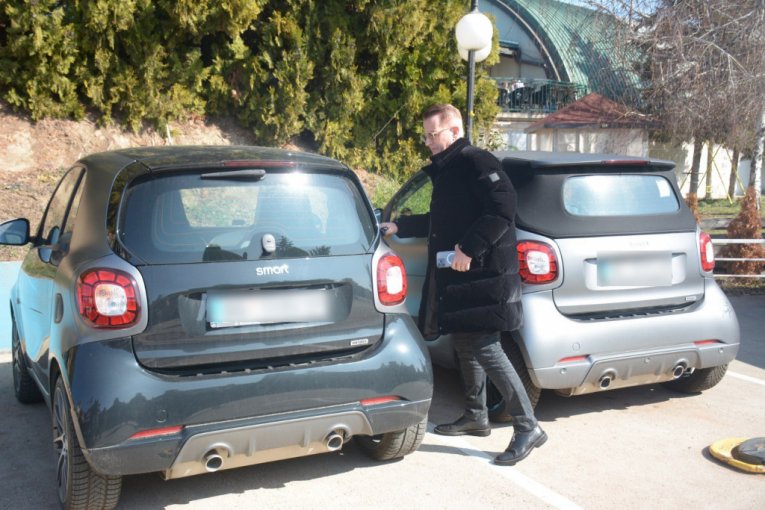 Ćira napustio Sašinu vilu