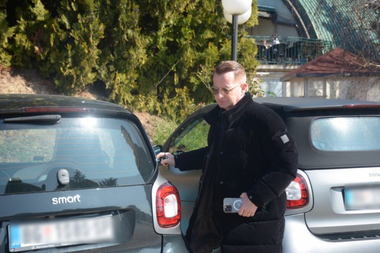 Ćira napustio Sašinu vilu