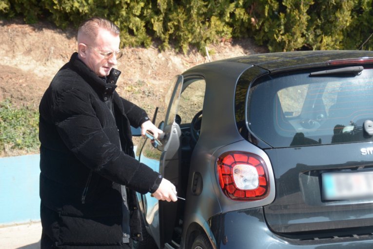 Ćira napustio Sašinu vilu