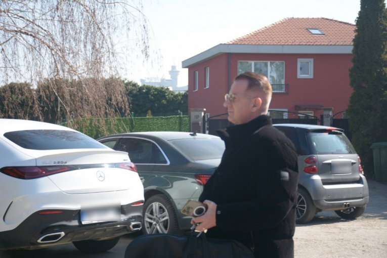 Ćira napustio Sašinu vilu