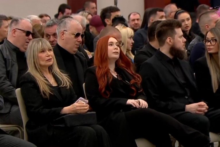 Suzana Jovanović sa decom