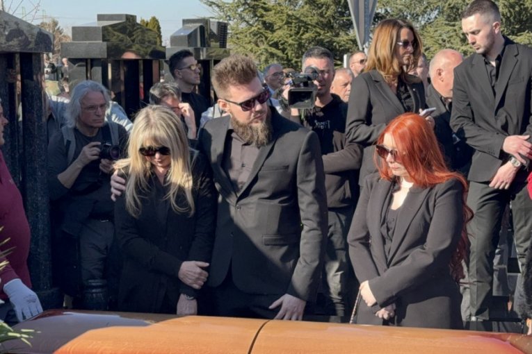 Sahrana Saše Popovića