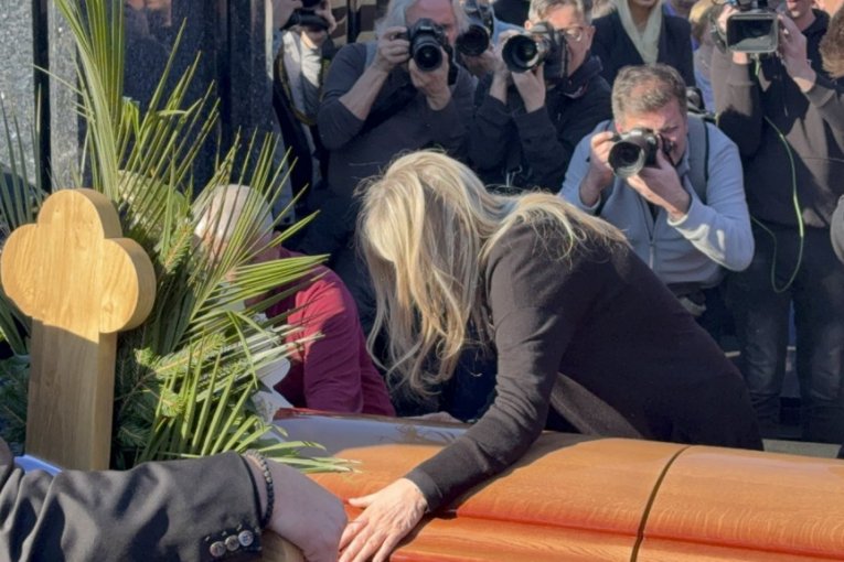 Sahrana Saše Popovića