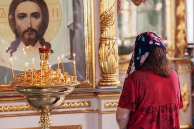 NE ZOVE SE SLUČAJNO IKONA! Pas koji je pronašao dvogodišnjicu devojčicu sa Uba opravdao ime koje je dobio