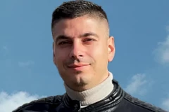 "NJEMU JE TO VOZILO BILO SUMNJIVO!" Policajac Nikola Krsmanović bi danas napunio 36 godina: REČI NJEGOVIH RODITELJA KIDAJU DUŠU! (VIDEO)