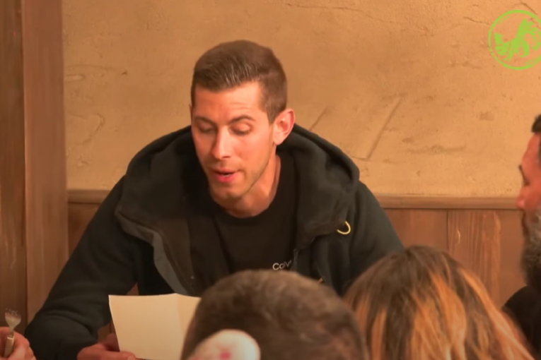 Boža Džons, farmeri