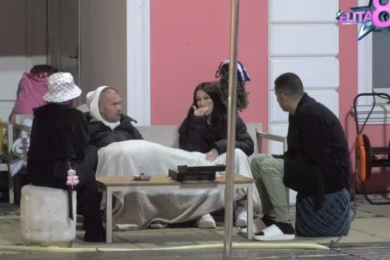 Stefani Grujić, Munjez i Marko Đedović