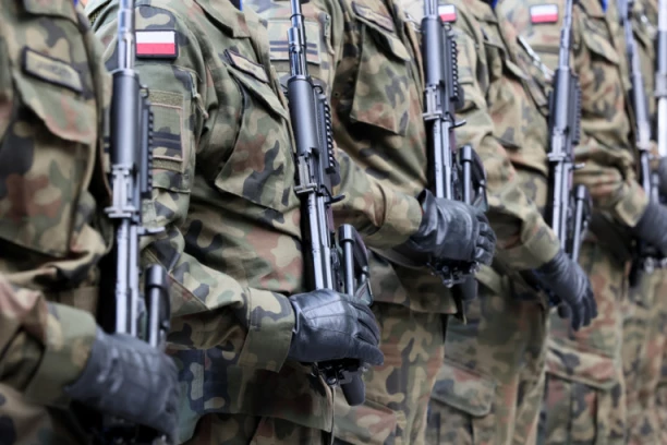 POSLATI TRUPE NA UKRAJINSKA RATIŠTA ILI NE? Pitanje svih pitanja stavljeno pred Poljake - IZJASNILI SE I NAROD I POLITIČARI