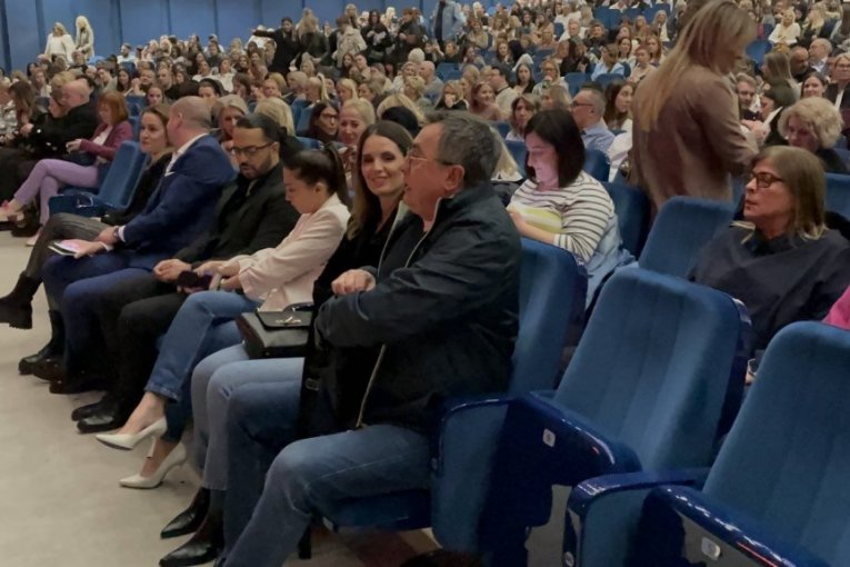 Voja Nedeljković i njegova supruga na koncertu Marije Šerifović