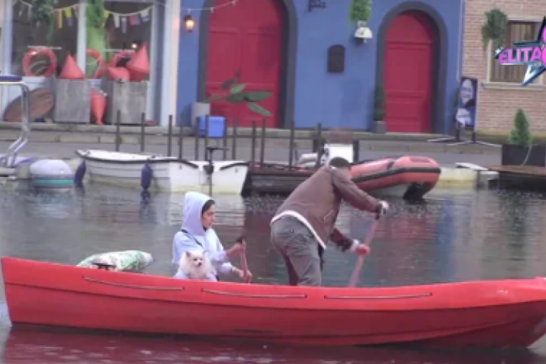 Anđela i Gastoz plivaju do Rajskog ostrva