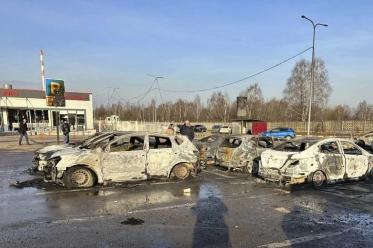 "RUSKA PVO OBARA DRONOVE, ALI IH TO NE SPASAVA OD PANIKE" Oglasio se Kijev nakon napada na Moskvu, raste bilans poginulih