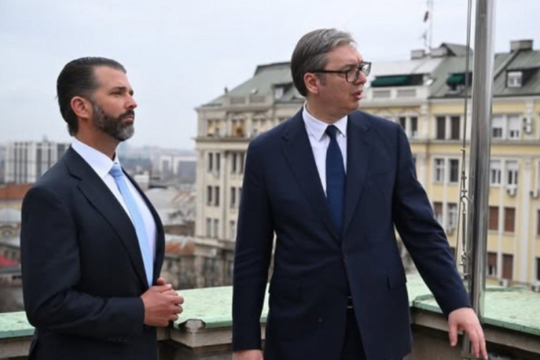 TRAMP MLAĐI SUTRA STIŽE U SRBIJU! Novi sastanak u Beogradu sa predsednikom Vučićem!
