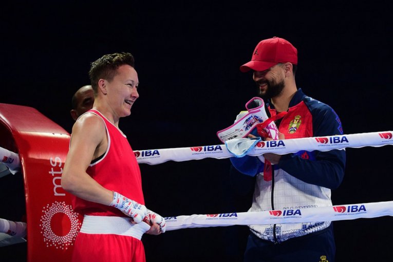 Srpske bokserke na SP u Nišu