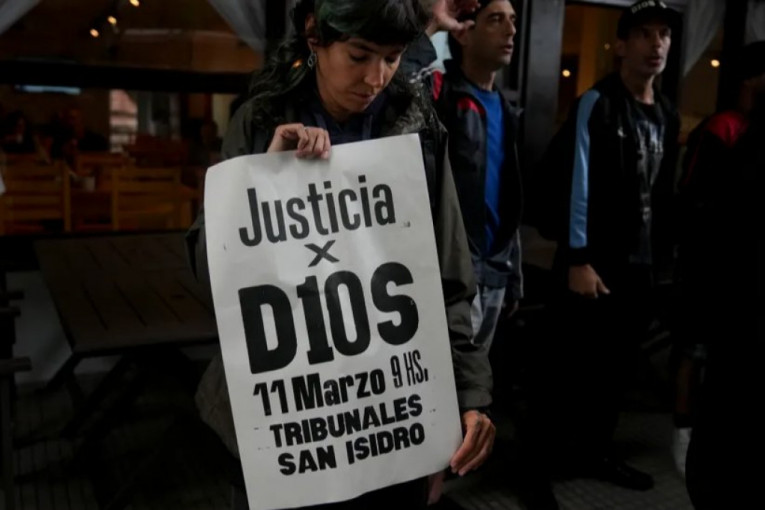 Da li je MAradona ubijen?