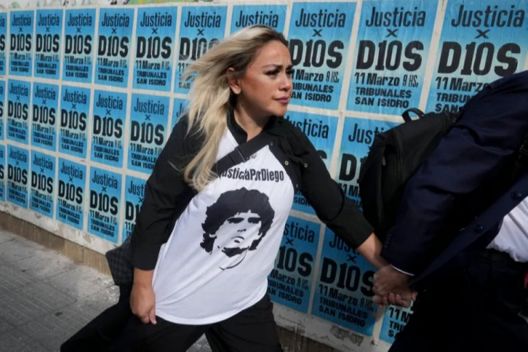 Da li je MAradona ubijen?