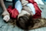 OTAC ZADAVIO ĆERKU JER JOJ JE SOBA BILA NEUREDNA! Majka spavala u drugoj sobi! Policija ga uhapsila, a onda je sud doneo SKANDALOZNU ODLUKU