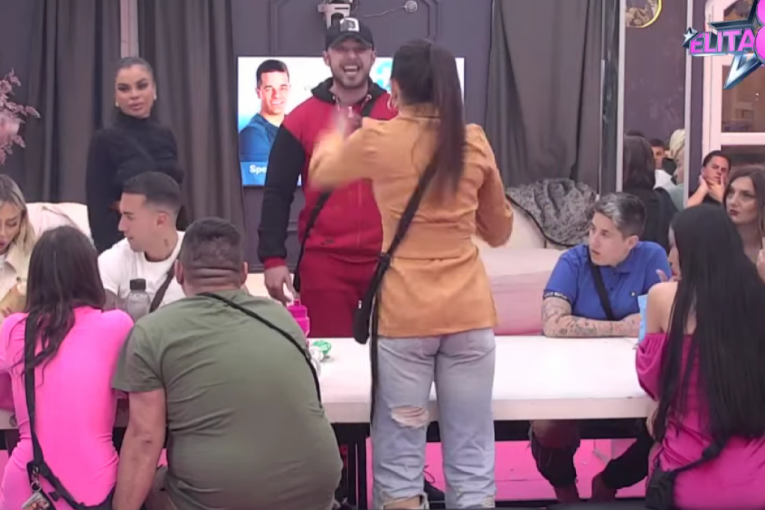 Marko Stefanović, Sanja Grujić i Jelena Ilić