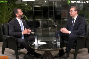 ŽELE DA DESTABILIZUJU SRBIJU! Vučić sa Trampovim sinom o obojenoj revoluciji, NVO, ratu u Ukrajini, popularnosti predsednika SAD... (VIDEO)