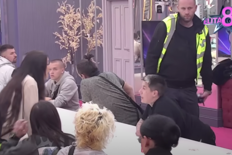 Stefani Grujić i Jovana Tomić Matora