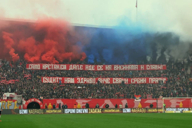 SKANDALOZNO! Navijači Dinama SRAMOTNIM komentarima brutalno izvređali Zvezdu i srpski narod, spomenuli i OLUJU! (FOTO)