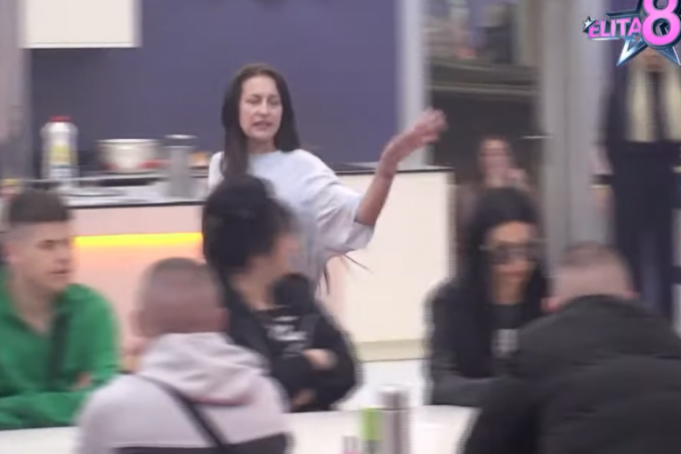 Stefani Grujić i Jovana Tomić Matora