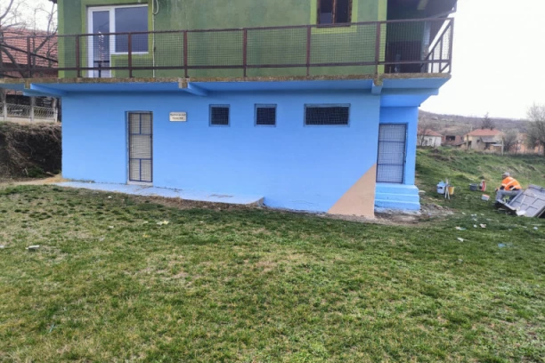 VANDALIZAM: 20 dana nakon renoviranja fasada je iscrtana grafitima!