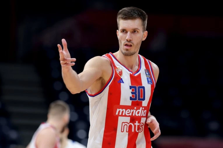 POLUDEO JE! Filip Petrušev brutalno odgovorio na medijske napise: "Ovo nema nikakve veze s Partizanom!" (FOTO)