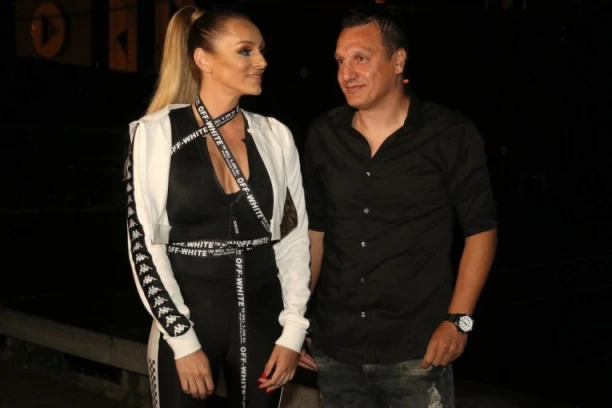 STRAVIČNE SCENE U BRAKU ANABELE I GAGIJA, PEVAČICA GODINAMA KRILA MRAČNU TAJNU: Sve izašlo u javnost, Luna je patila zajedno sa njom!