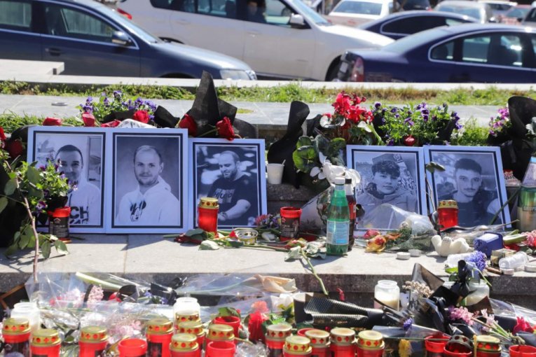 Grupa "DNK" članovi slike Štip Aleksandar Efremov Filip Stevanovski