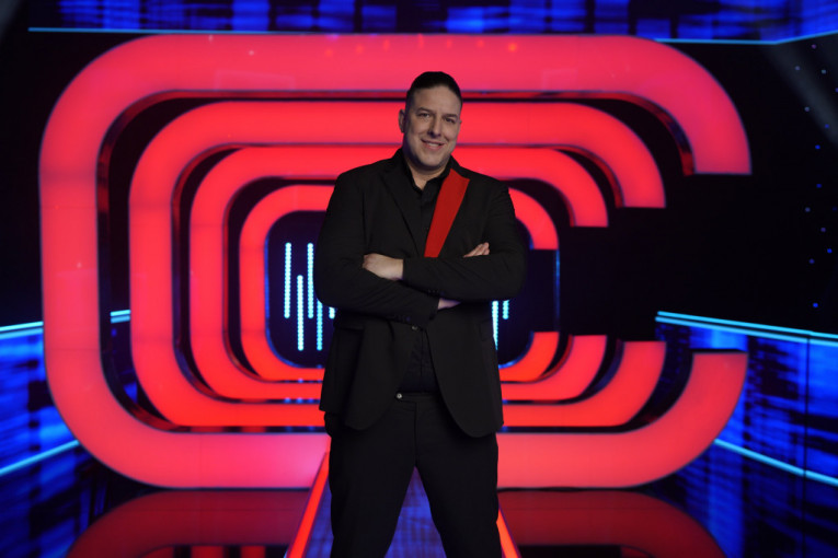 Cover image for Contestants Win 1.2 Million Dinars on Quiz Show 'Potera'; One Pledges Donation