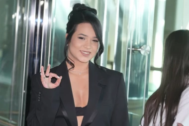 "DEVITO ME JE BLOKIRAO, A ĐEKSON JE MOJA SRODNA DUŠA": Indođija progovorila o emotivnim odnosima sa reperima, pa OTKRILA OVE DETALJE!