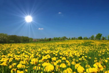 PONOVO SUNČANO I TOPLO: Temperatura skoro 30 stepeni, a evo kad nam opet dolazi kiša