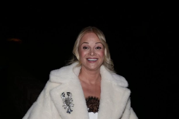 SLAVLJE U DOMU ŠAULIĆA! Ilda nije mogla da obuzda emocije! Čestitke na sve strane!