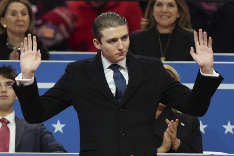 TRAMPOV SIN ŽENI DANSKU PRINCEZU ZBOG GRENLANDA? Najluđa teorija godine opčinila svet! (FOTO)