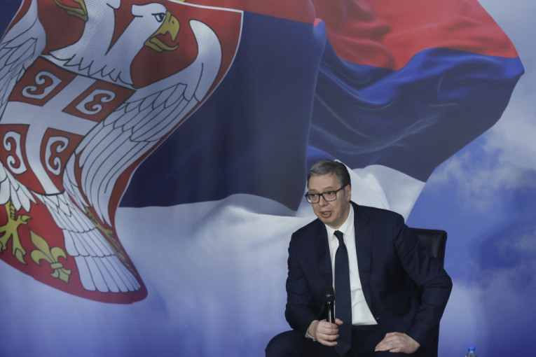 "VIDIMO SE! DO POBEDE!" Vučić poslao svim građanima jasnu poruku! (VIDEO)
