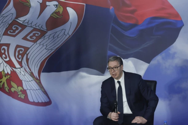 DA LI JE TO DEMOKRATIJA?! Vučić o pokušaju da se u Nišu spreči tribina SNS!