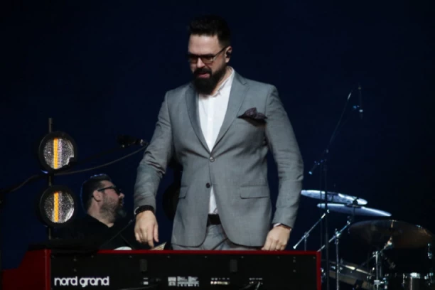 VELIKO PRIZNANJE PETRA GRAŠA O UVREDAMA TONČIJA HULJIĆA: "Hvala Bogu da je sada daleko" (VIDEO)