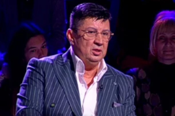 PEJI UGRADILI TRI BAJPASA: Voditelj završio u BOLNICI, borio se za ŽIVOT - "NE VIDIMO SE VIŠE"!