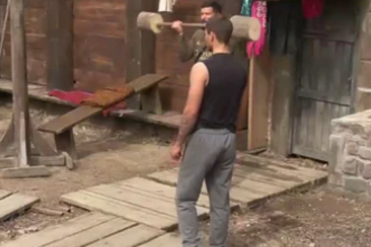 Ognjen Ravić i Nikola Lakić Farma 8