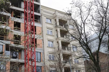 ALARMANTNO! Stručnjak upozorio na ono što sledi na tržištu nekretnina: "Kupujte sada dok još možete"