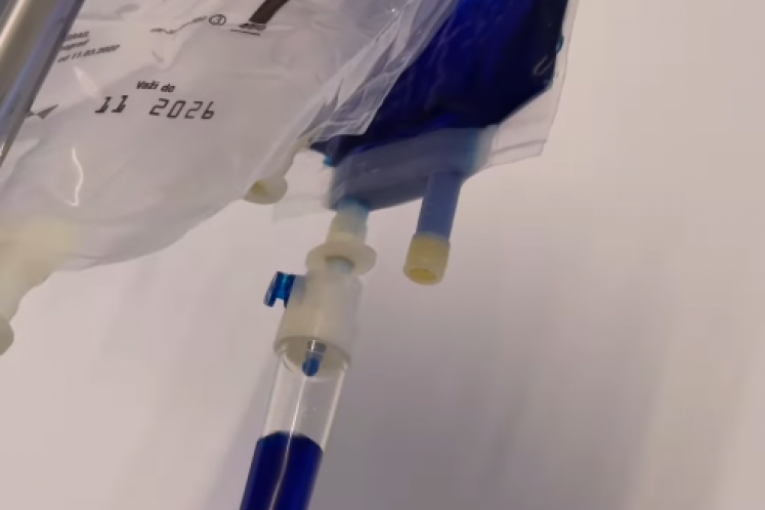 Bojan Grujić priključen na infuziju