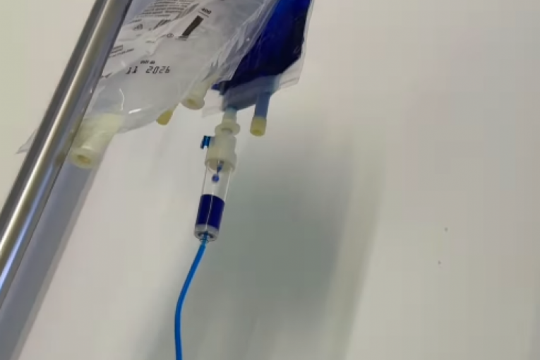 Bojan Grujić priključen na infuziju