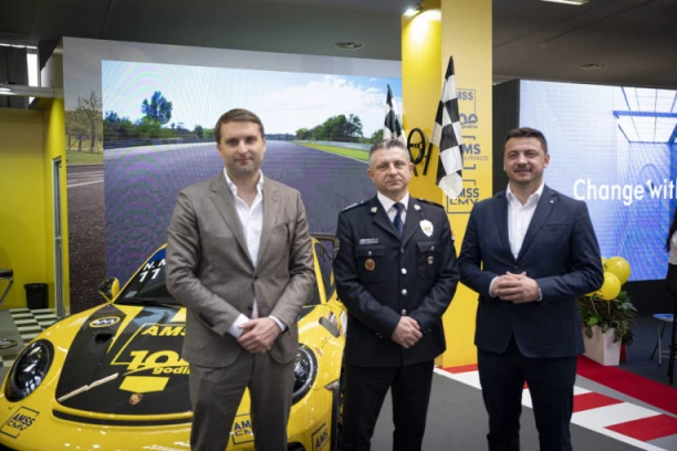 Milan Nikolić, generalni sekretar AMSS-a na Salonu automobila u Beogradu: Bezbednost u saobraćaju je naš prioritet