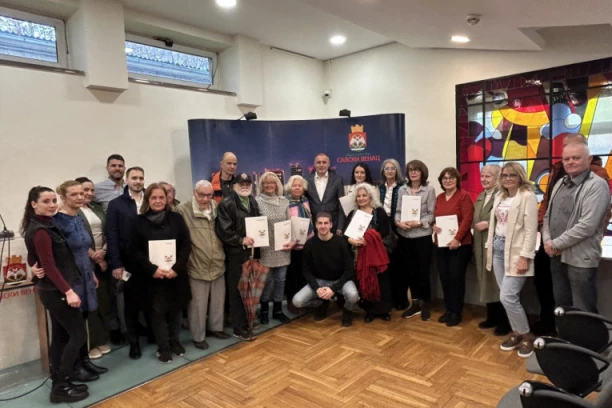 Uručeno 25 novih ugovora o dodeli subvencija za energetsku sanaciju domaćinstava na Savskom vencu