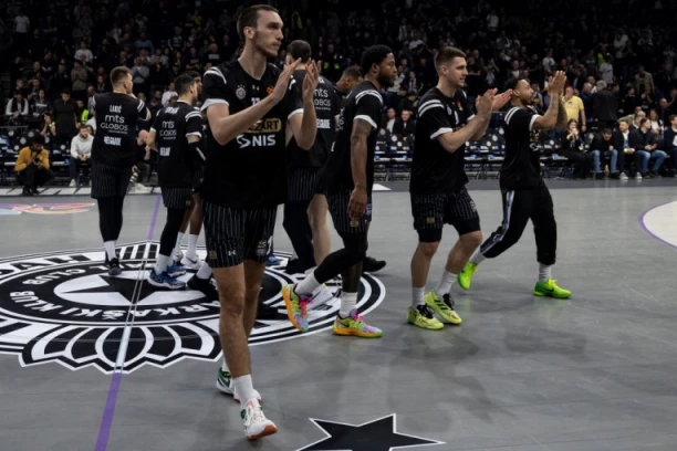 NA MORU LEČE EVROLIGAŠKE RANE: Mogu li crno-beli da pronađu mirnu luku? Evo gde možete pratiti duel Splita i Partizana!