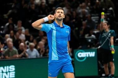 VIMBLDON DELI I ŠAKOM I KAPOM: Evo koliko su novca Novak Đoković i Miomir Kecmanović zaradili!