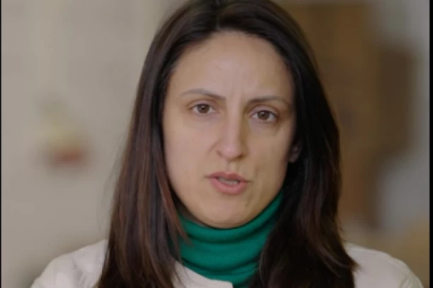 ZA VANJINU PORODIČNU FIRMU IZ VRBASA ČULO SE DO AMERIKE! Uz subvencije za žensko preduzetništvo Ministarstva privrede unapredila proizvodnju SOKOVA BEZ ŠEĆERA! (VIDEO)